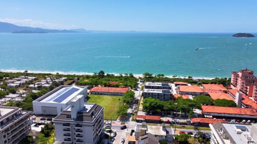 Imóveis à venda em Jurerê: O guia para investir no Norte da Ilha